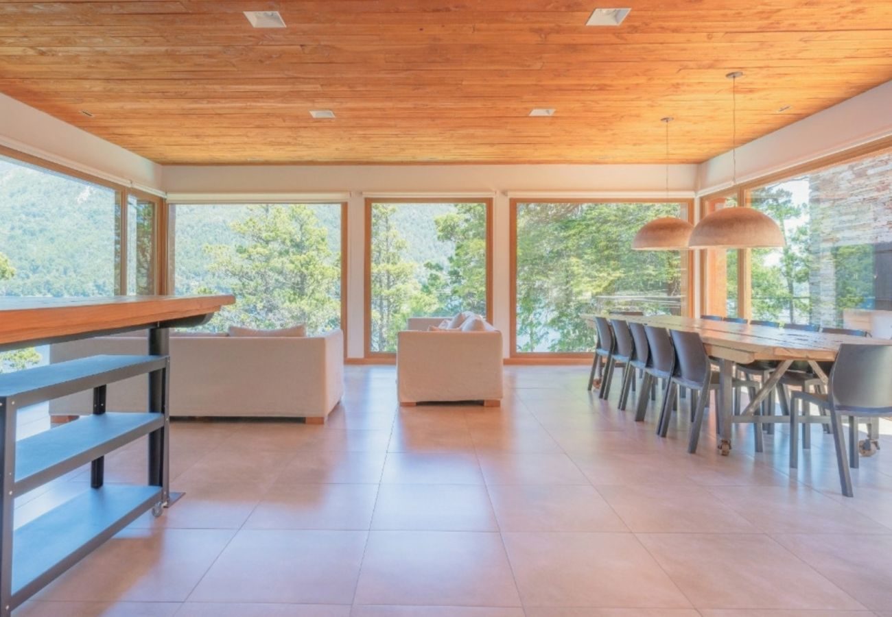 Apartamento en San Carlos de Bariloche - Lenga 1D: Depto. 2 dorm + 2 baños.-