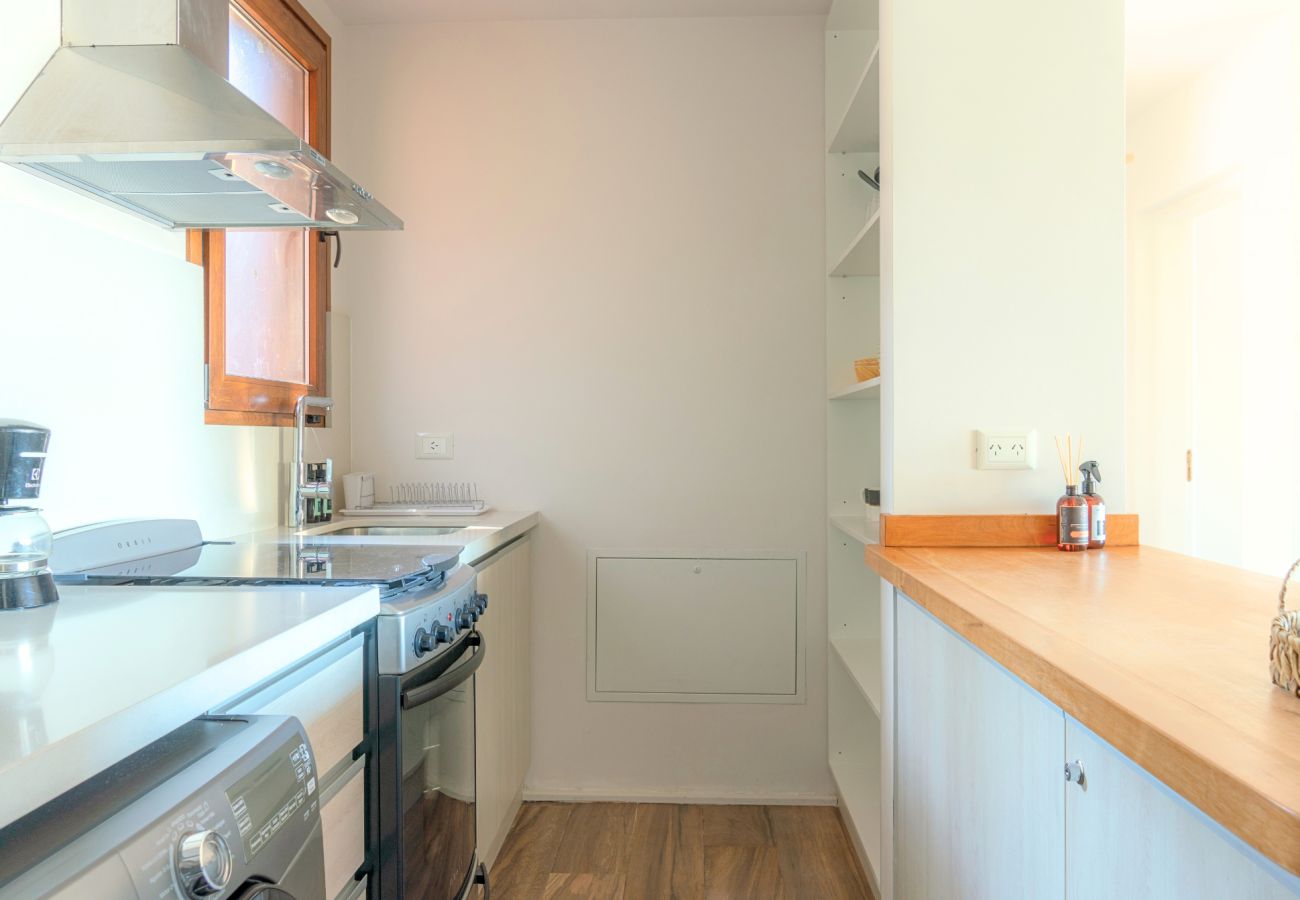 Apartamento en San Carlos de Bariloche - Lenga 1D: Depto. 2 dorm + 2 baños.-