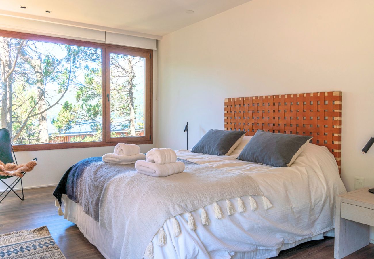 Apartamento en San Carlos de Bariloche - Lenga 1D: Depto. 2 dorm + 2 baños.-