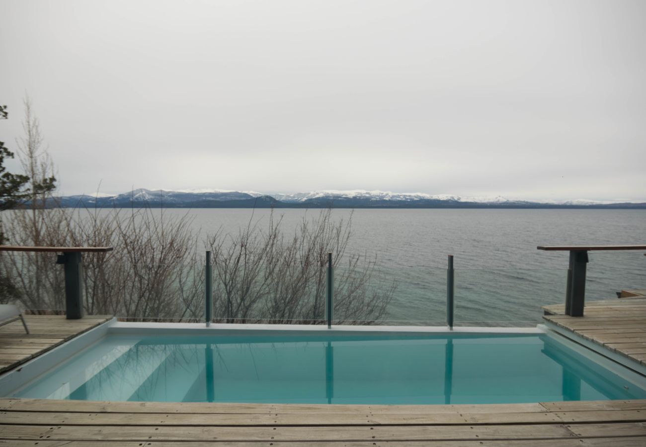 Casa en San Carlos de Bariloche - H05 - Casa de lujo de montaña con Pileta y Costa de Lago