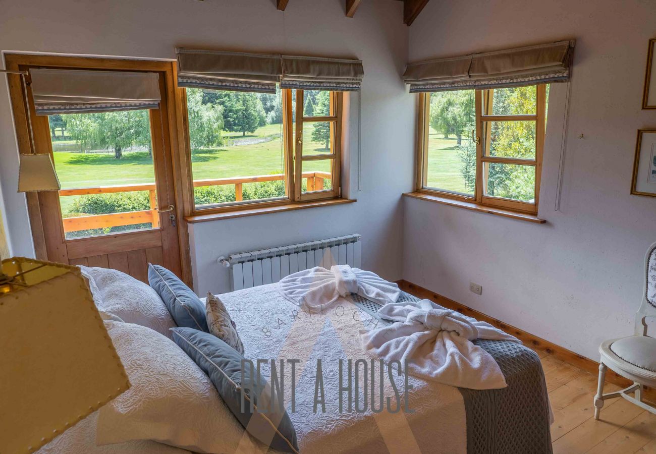 Casa en San Carlos de Bariloche - DIVINA CASA SOBRE CANCHA GOLF
