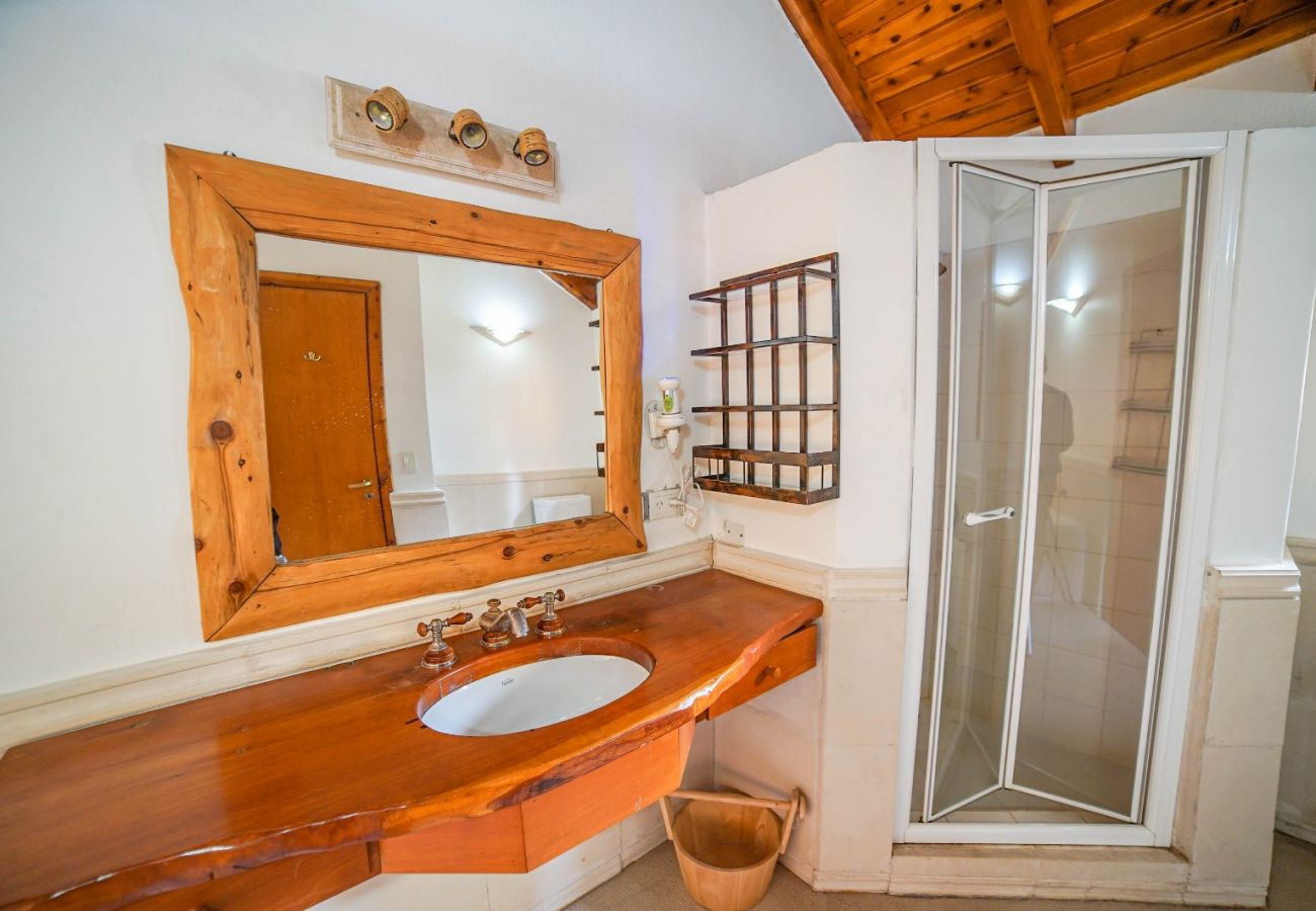 Casa en San Carlos de Bariloche - CATE13 Espectacular casa para 20 personas con vista directa al cerro Catedral