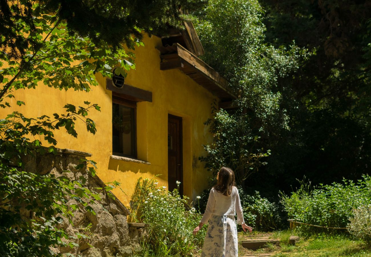 Casa en San Carlos de Bariloche - CÁLIDA CASONA ALPINA FRENTE AL LAGO NAHUEL HUAPI