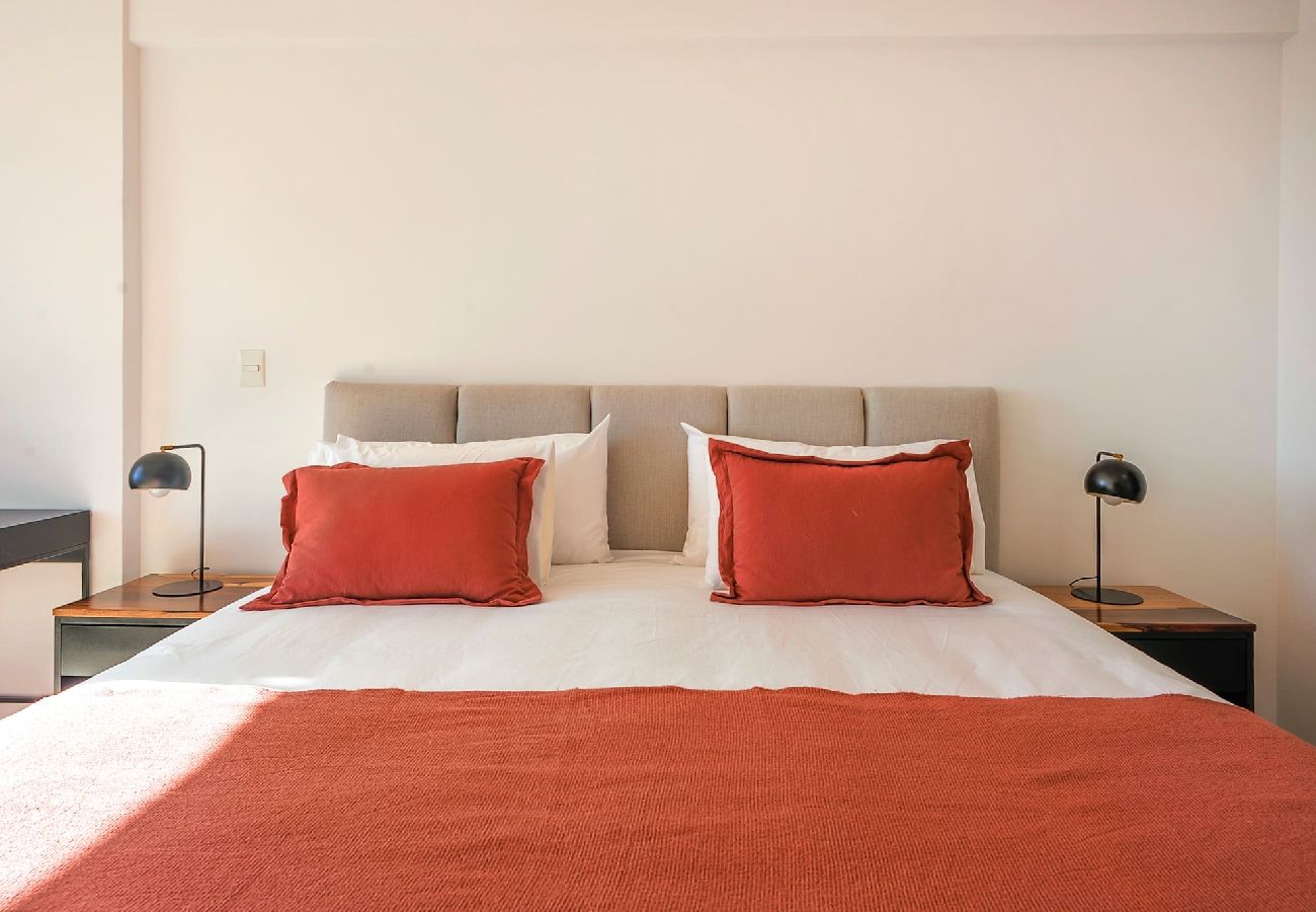 Apartamento en Buenos Aires - Vista Única Premium Amenities Lujo Deco Recoleta 