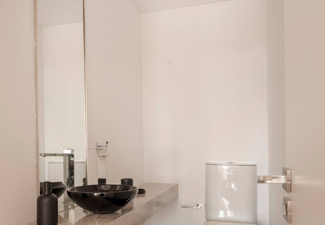 Apartamento en Buenos Aires - Vista Única Premium Amenities Lujo Deco Recoleta 