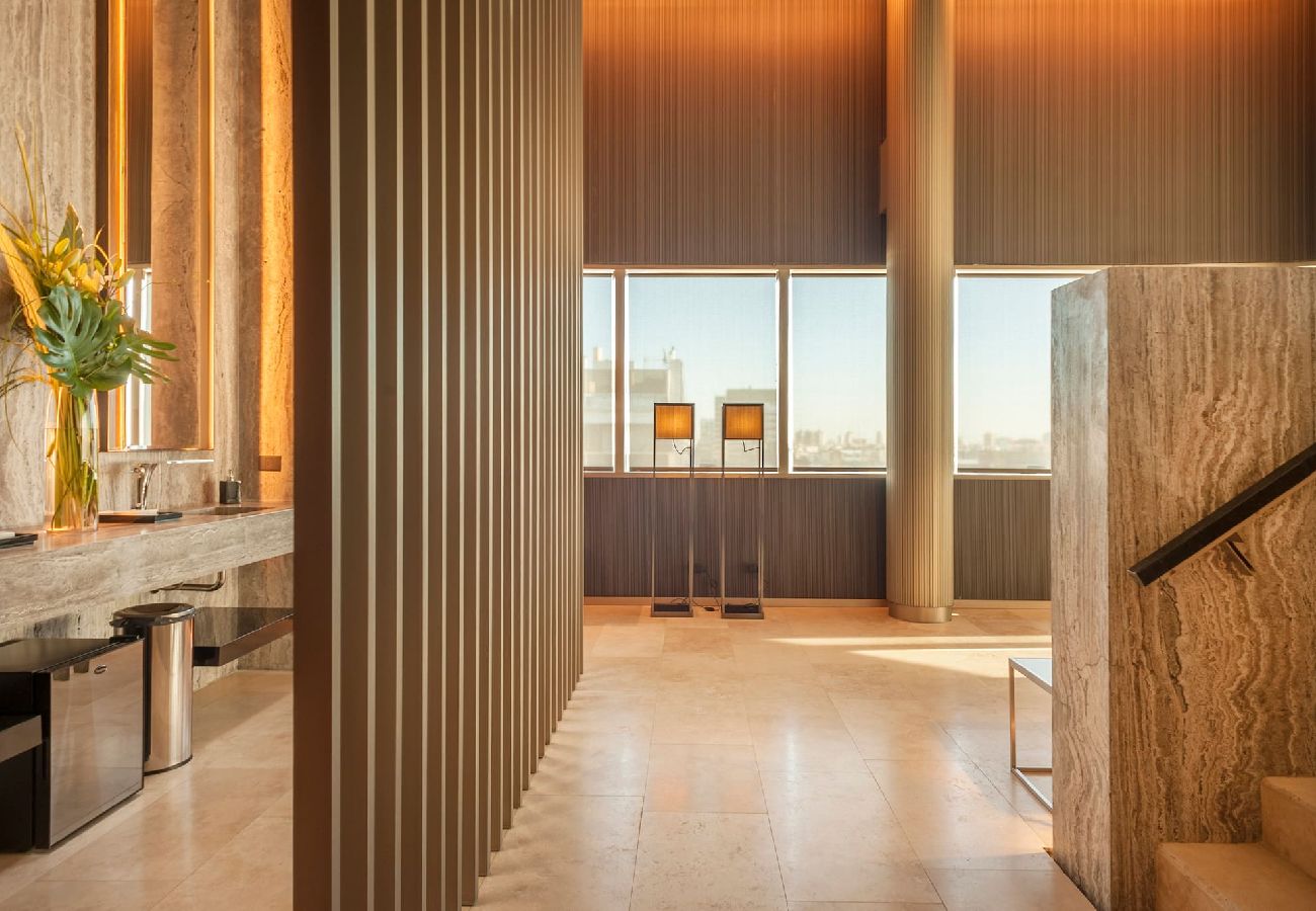 Apartamento en Buenos Aires - Vista Única Premium Amenities Lujo Deco Recoleta 