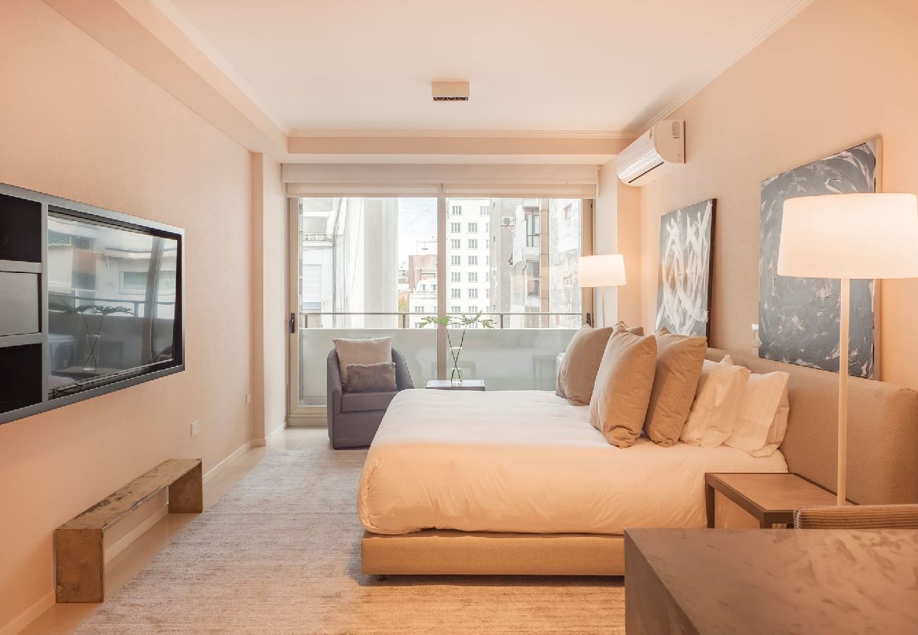 Estudio en Buenos Aires - Departamento Deco Recoleta Luxury Armani