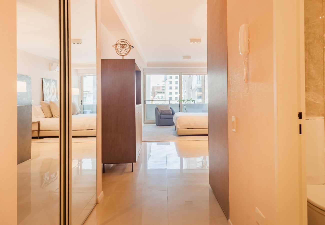 Estudio en Buenos Aires - Departamento Deco Recoleta Luxury Armani