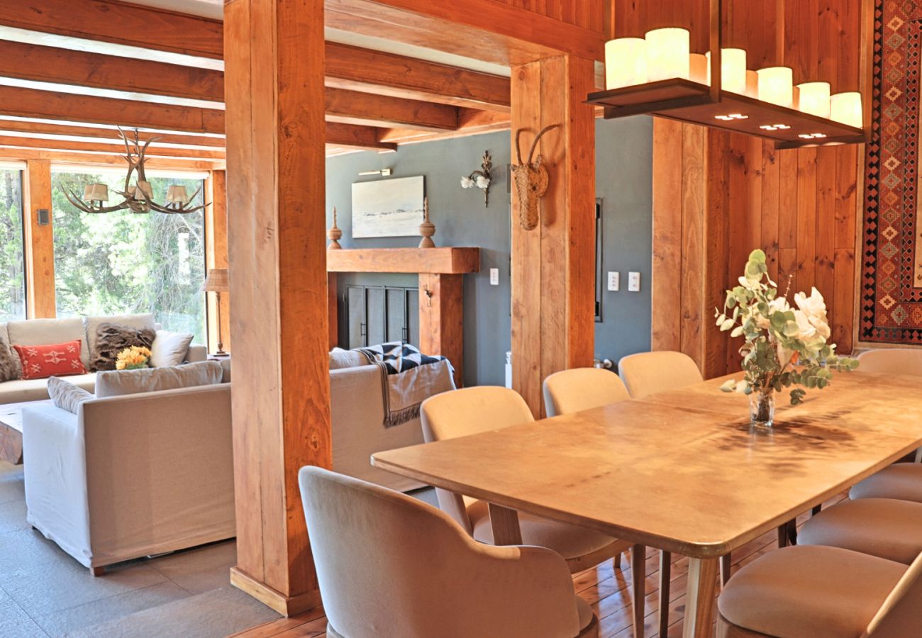 Casa en San Carlos de Bariloche - H49- Casa de montaña frente al lago Nahuel Huapi