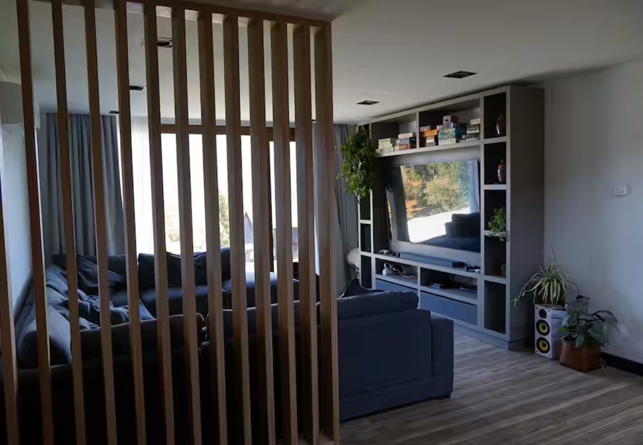 Casa en San Carlos de Bariloche - ARE67 - VISTAS UNICAS EN ARELAUQUEN