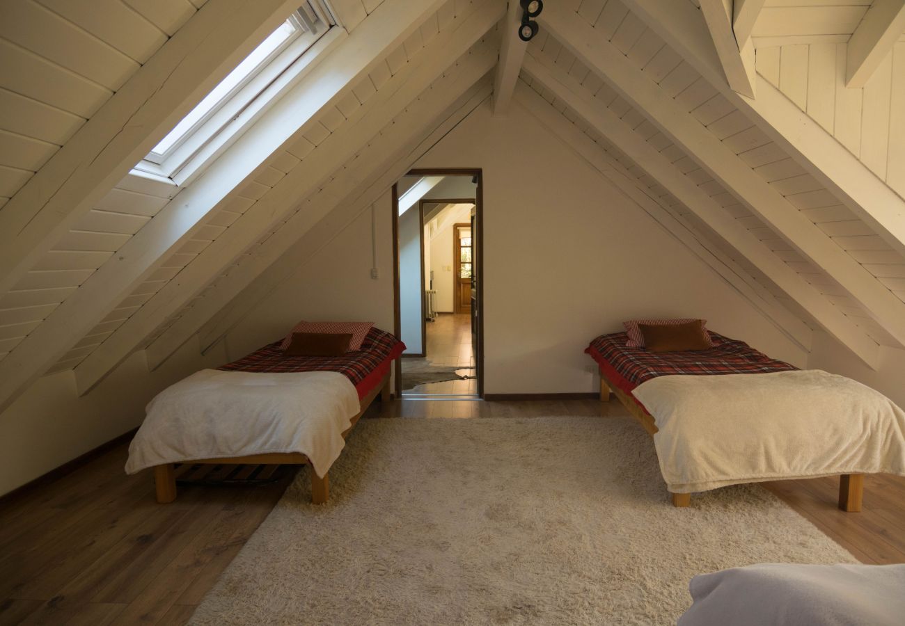 Casa en San Carlos de Bariloche - HUAPI52C La casa del lago mas linda para 14 personas
