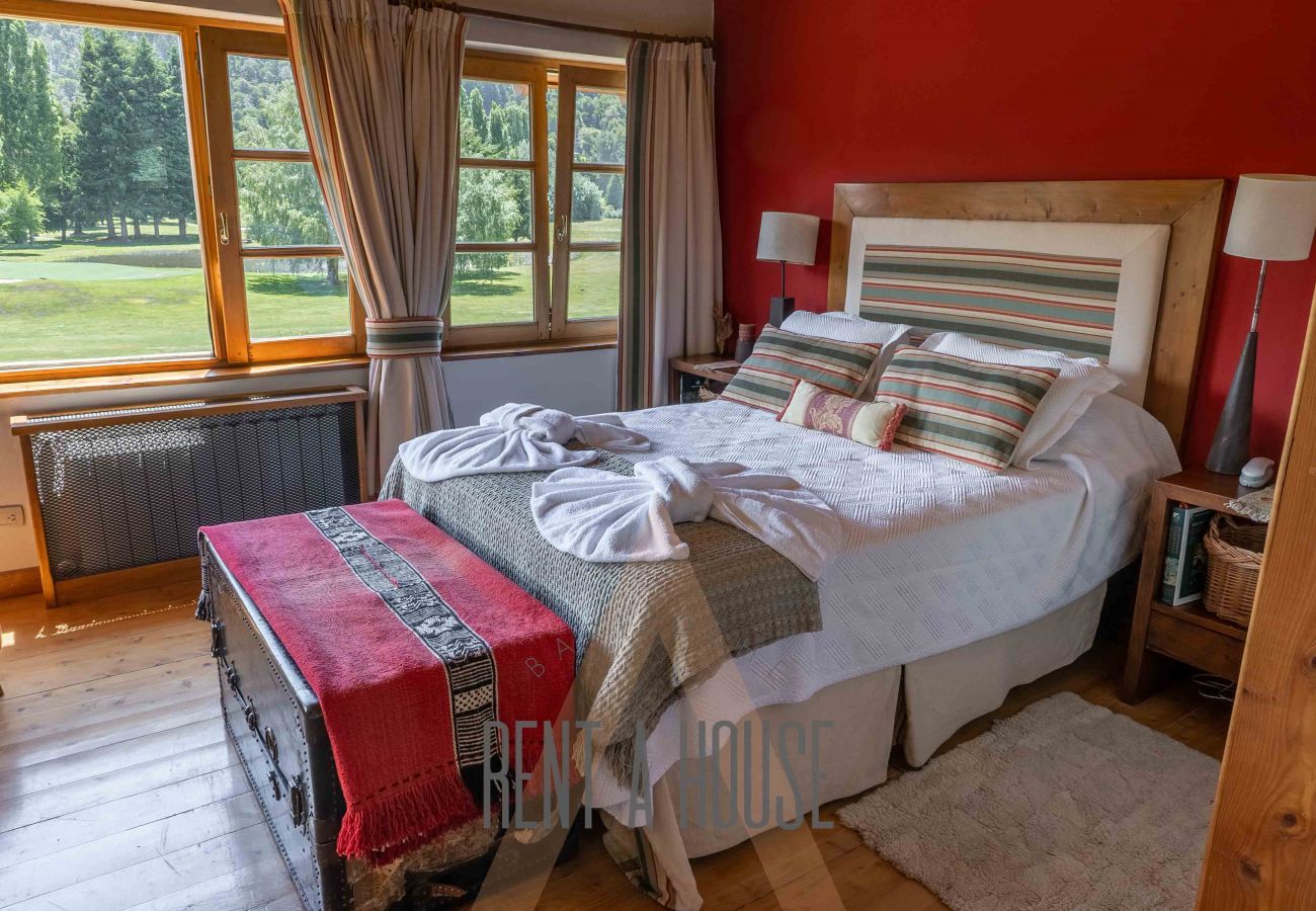 Casa em San Carlos de Bariloche - DIVINA CASA SOBRE CANCHA GOLF