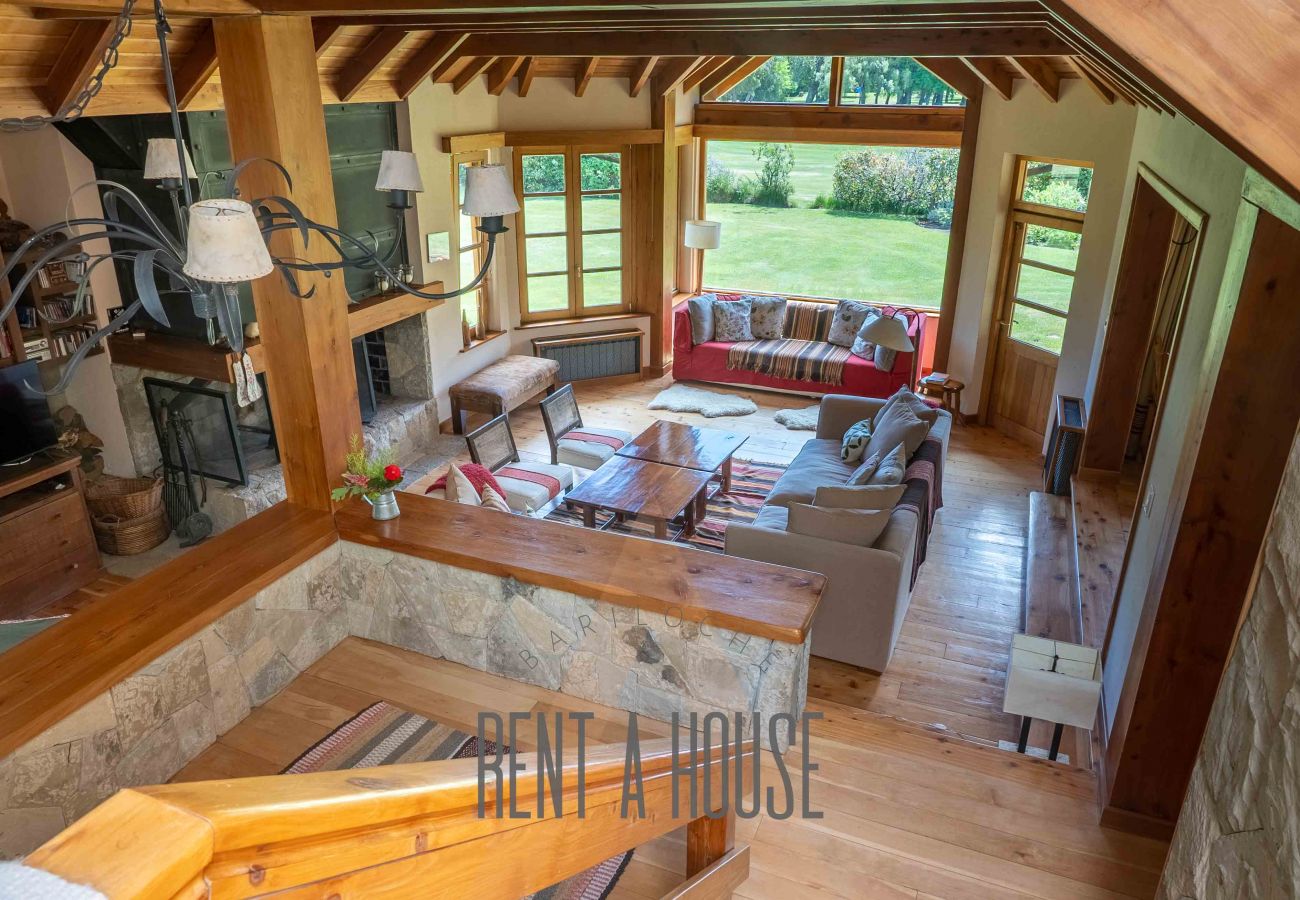 Casa em San Carlos de Bariloche - DIVINA CASA SOBRE CANCHA GOLF