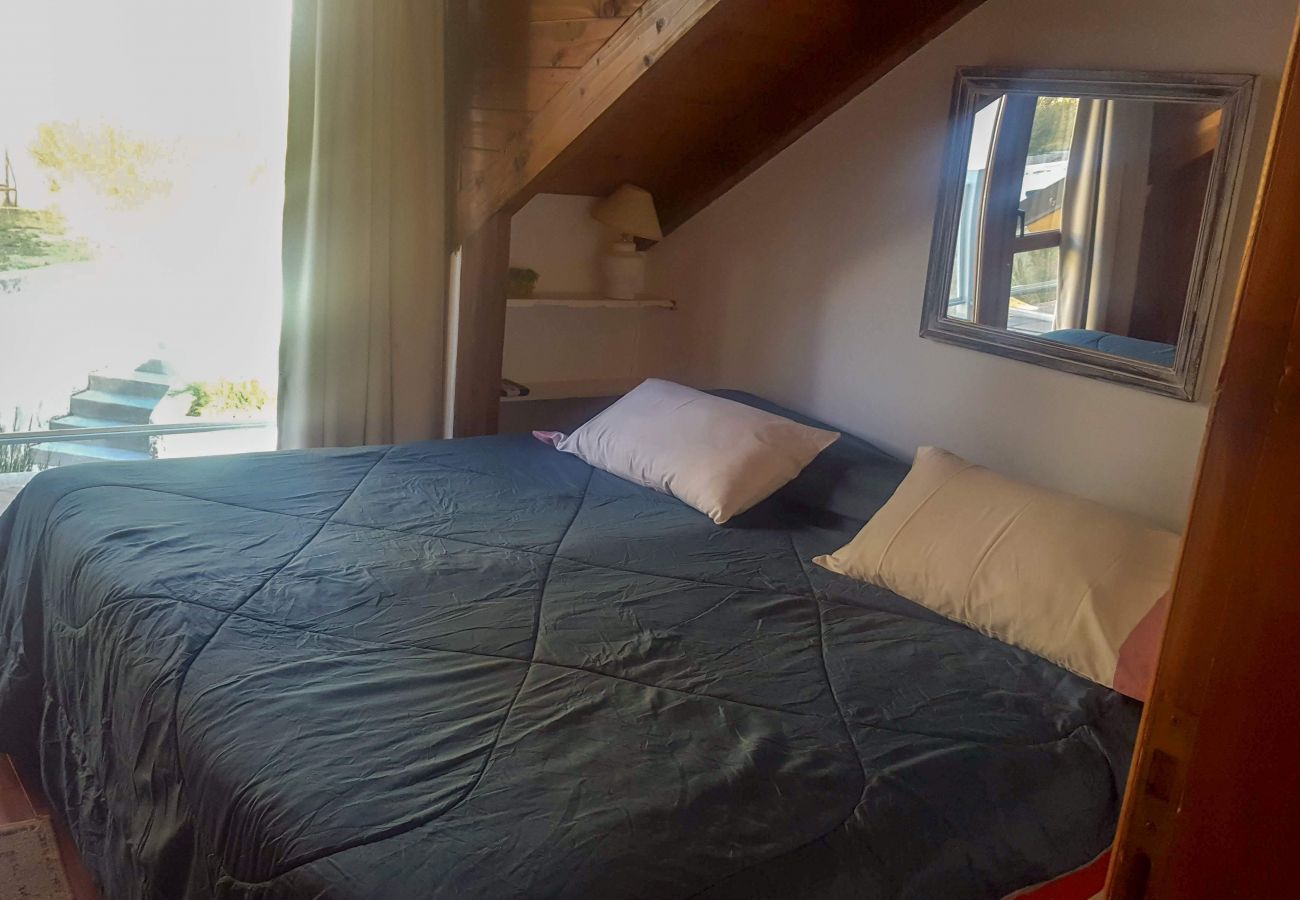 Apartamento em San Carlos de Bariloche - CATE09- Amplio y cómodo departamento