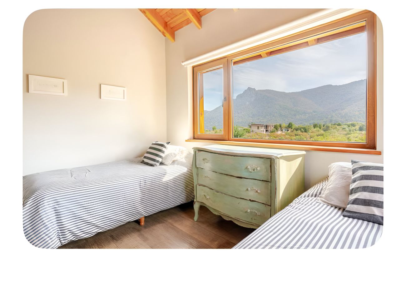 Casa em San Carlos de Bariloche - ARE17 CASA MODERNA COM ESTILO PATAGÔNIO