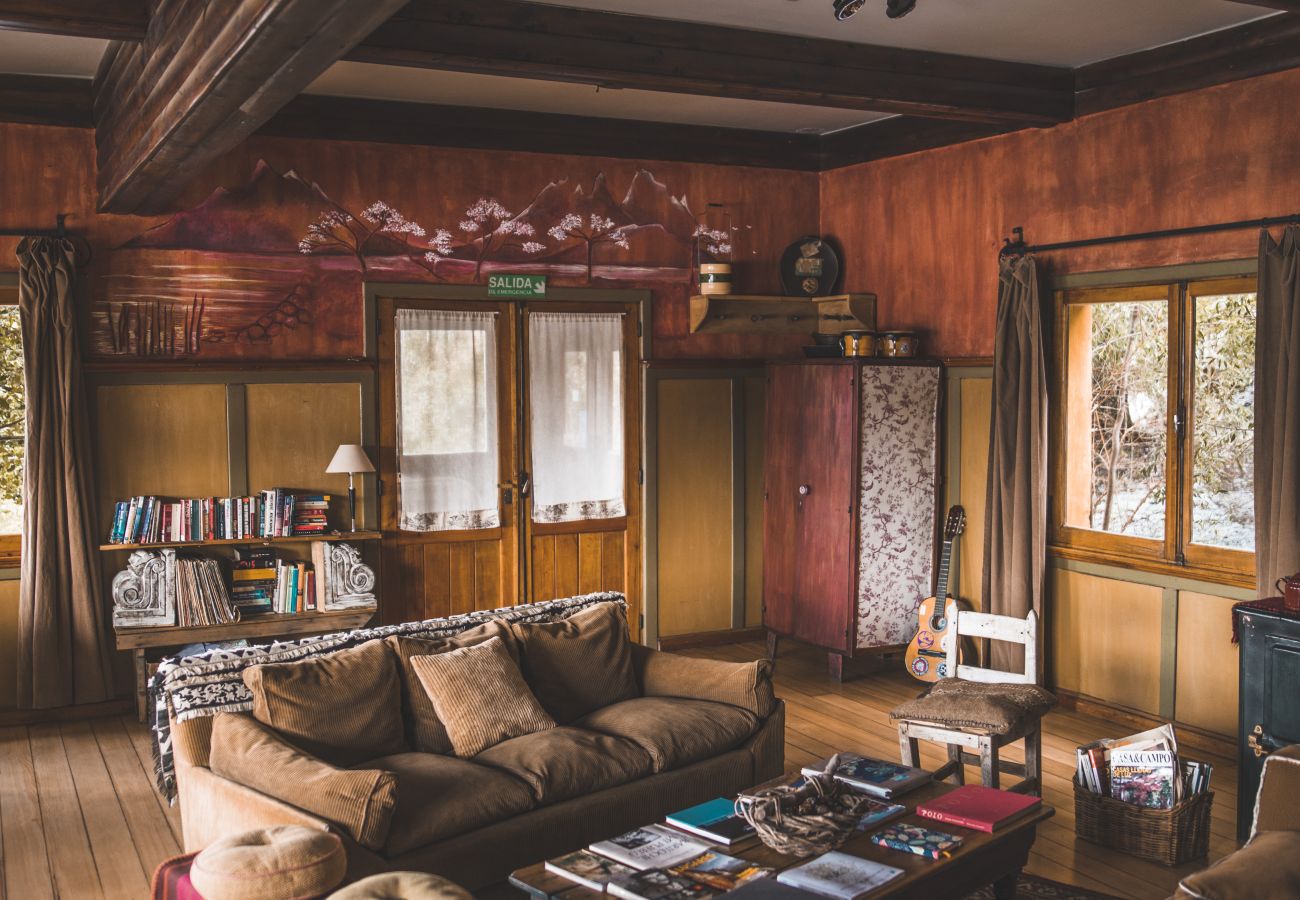 Casa em San Carlos de Bariloche - CÁLIDA CASONA ALPINA FRENTE AL LAGO NAHUEL HUAPI