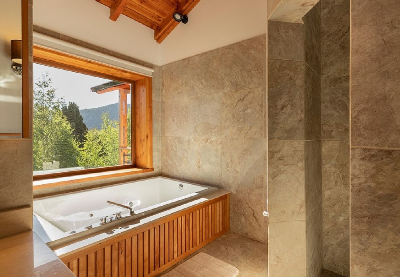 Casa em San Carlos de Bariloche - ARE24 CASA DE MONTANHA EM ARELAUQUEN