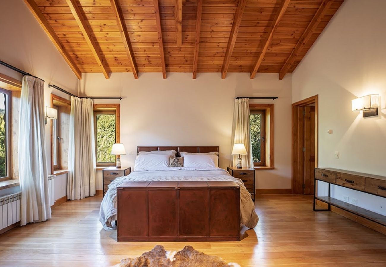 Casa em San Carlos de Bariloche - ARE24 CASA DE MONTANHA EM ARELAUQUEN