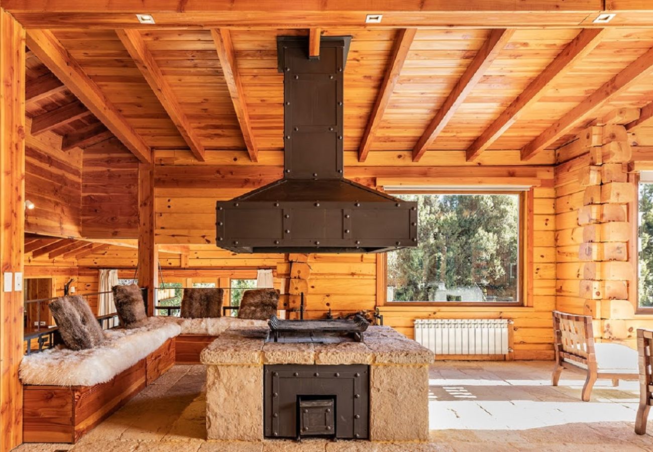 Casa em San Carlos de Bariloche - ARE24 CASA DE MONTANHA EM ARELAUQUEN