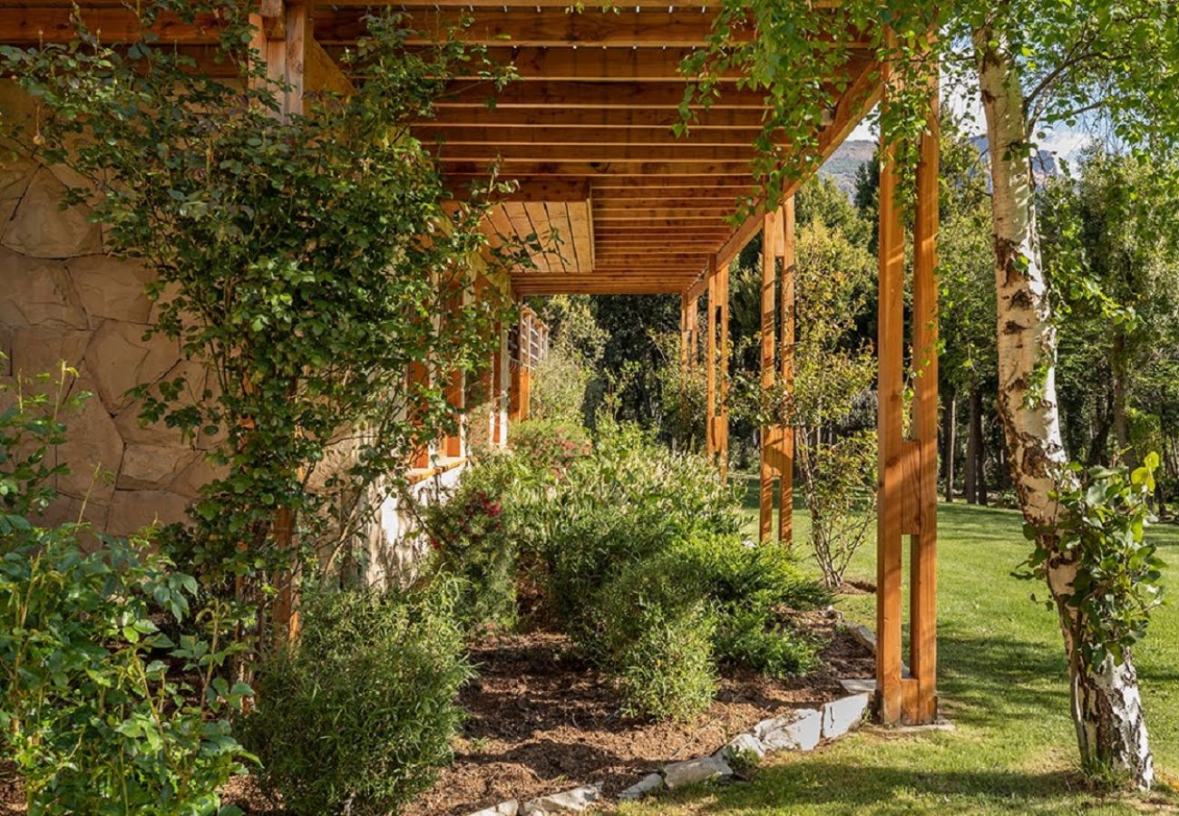 Casa em San Carlos de Bariloche - ARE24 CASA DE MONTANHA EM ARELAUQUEN