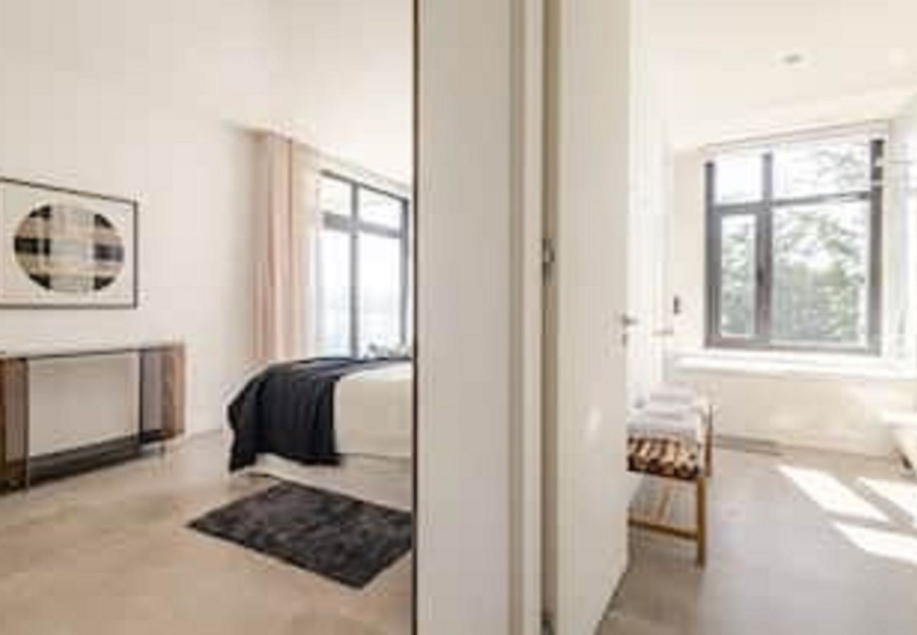 Apartamento em San Carlos de Bariloche - HUAPI50 – Jacuzzi, Piscina e Vista para o Lago