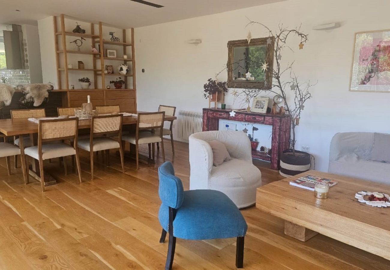 Casa em San Carlos de Bariloche - ARE59 CASA MODERNA E MUITO BRILHANTE EM UM ÚNICO ANDAR