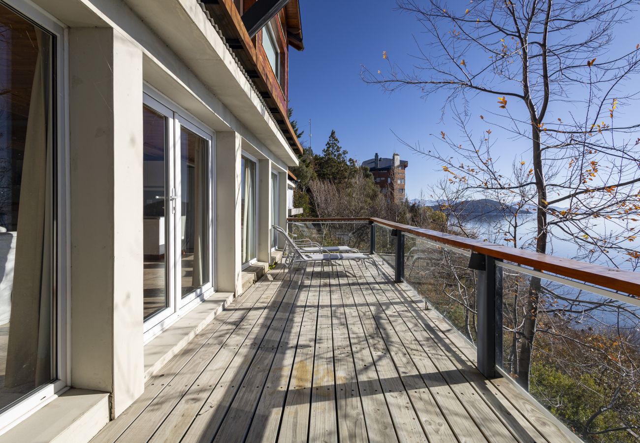 Cabana em San Carlos de Bariloche - HUAPI23-CASINHA DE SONHO À BEIRA DO LAGO.