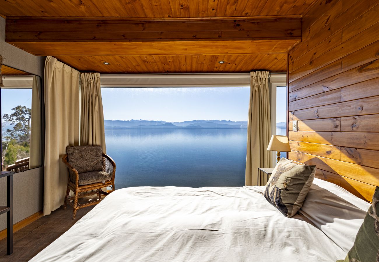 Cabana em San Carlos de Bariloche - HUAPI23-CASINHA DE SONHO À BEIRA DO LAGO.