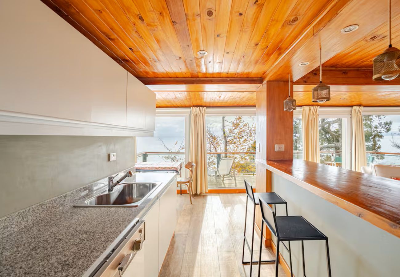 Cabana em San Carlos de Bariloche - HUAPI23-CASINHA DE SONHO À BEIRA DO LAGO.