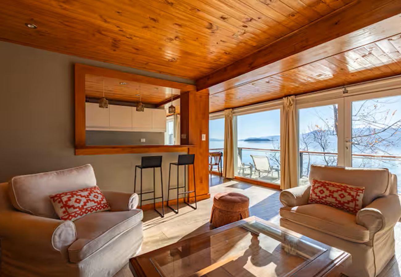 Cabana em San Carlos de Bariloche - HUAPI23-CASINHA DE SONHO À BEIRA DO LAGO.