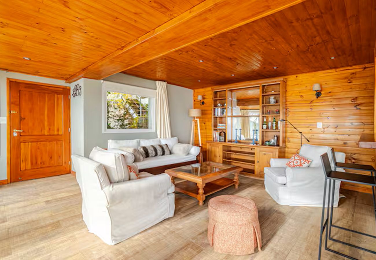 Cabana em San Carlos de Bariloche - HUAPI23-CASINHA DE SONHO À BEIRA DO LAGO.