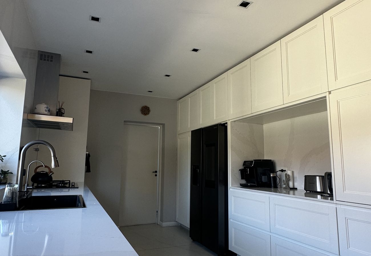 Casa em San Carlos de Bariloche - huapi51 Casa de luxo em frente ao Lago Nahuel Huapi