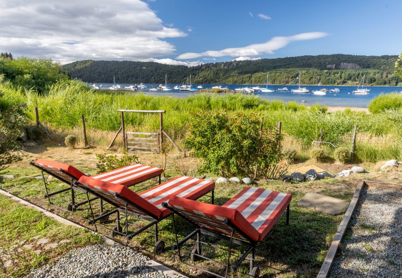 Casa em San Carlos de Bariloche - HUAPI52C A casa do lago mais bonita para 14 pessoas