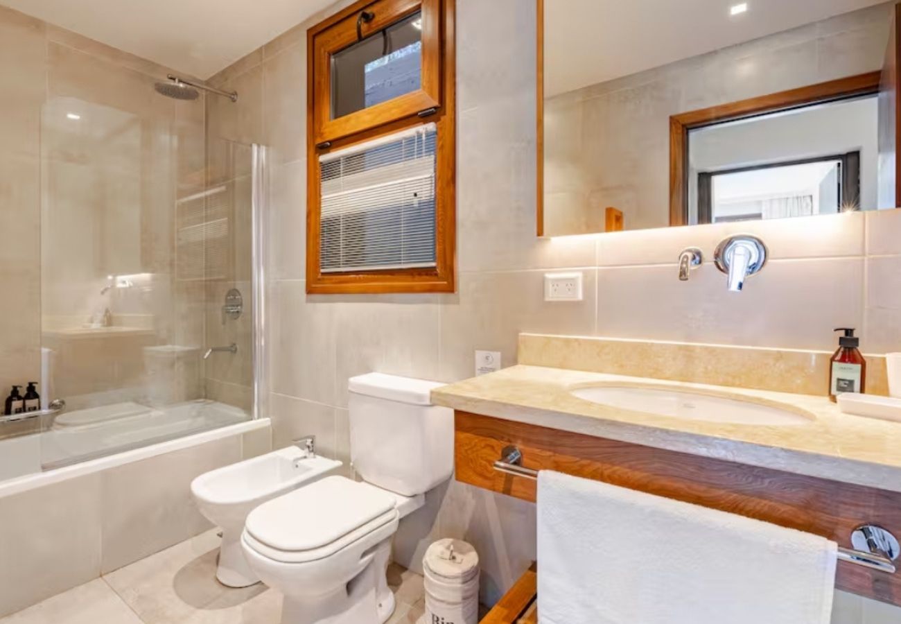 Apartment in San Carlos de Bariloche - Arrayan -1A: Apart 2 rooms+2 baths