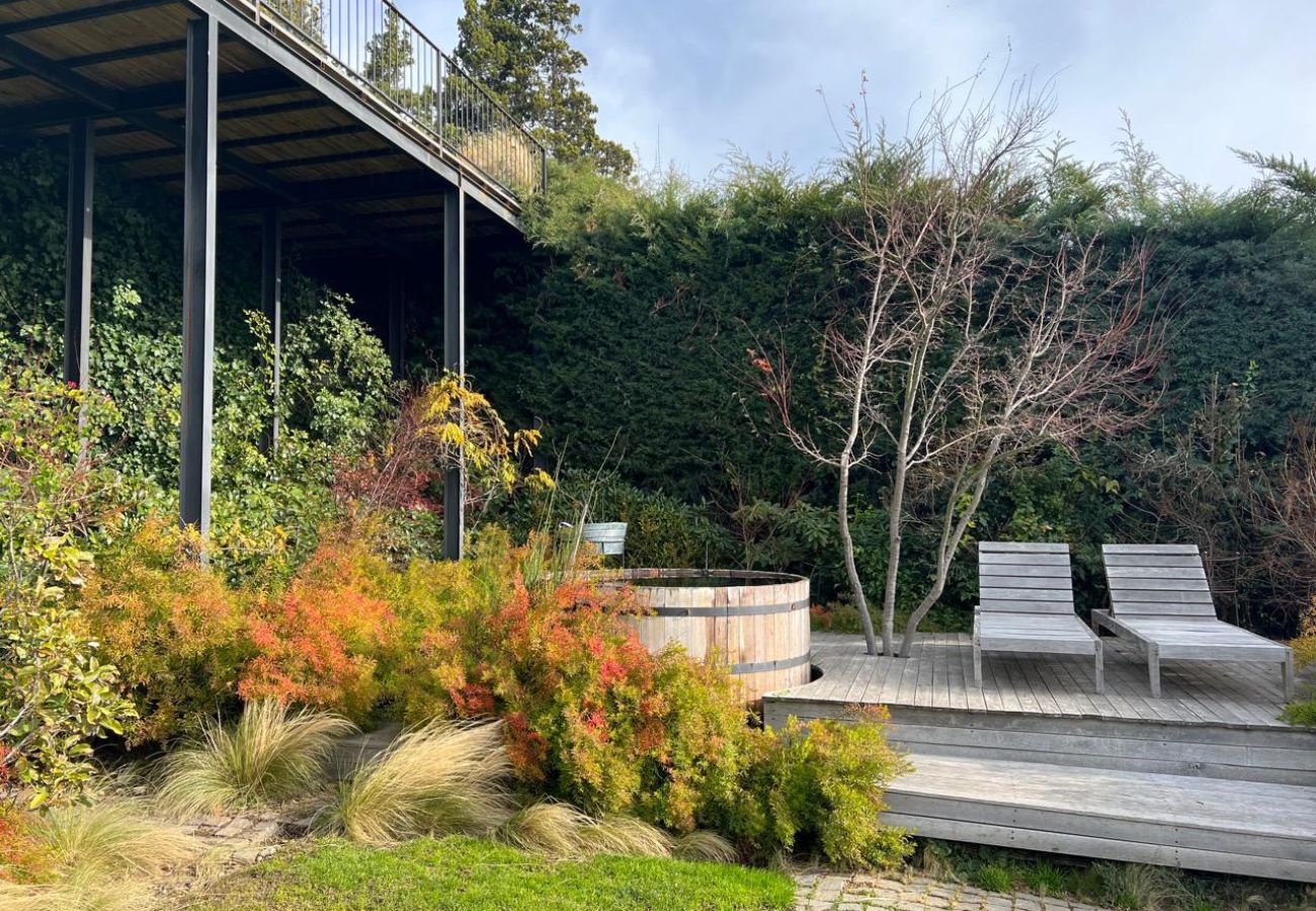House in San Carlos de Bariloche - VIEW10 SPECTACULAR HOUSE IN CERRO RUNGE WITH COMFORTABLE ENVIRONMENTS AND LAKE VIEW