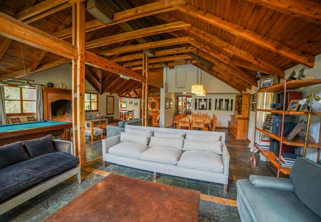 House in San Carlos de Bariloche - CATE13 Spectacular house for 20 people with direct views of Cerro Catedral