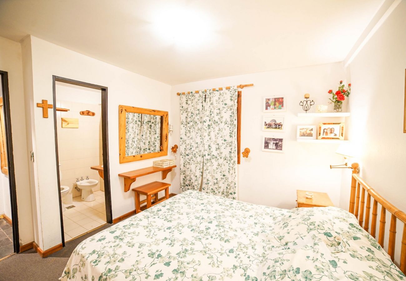 House in San Carlos de Bariloche - CATE13 Spectacular house for 20 people with direct views of Cerro Catedral