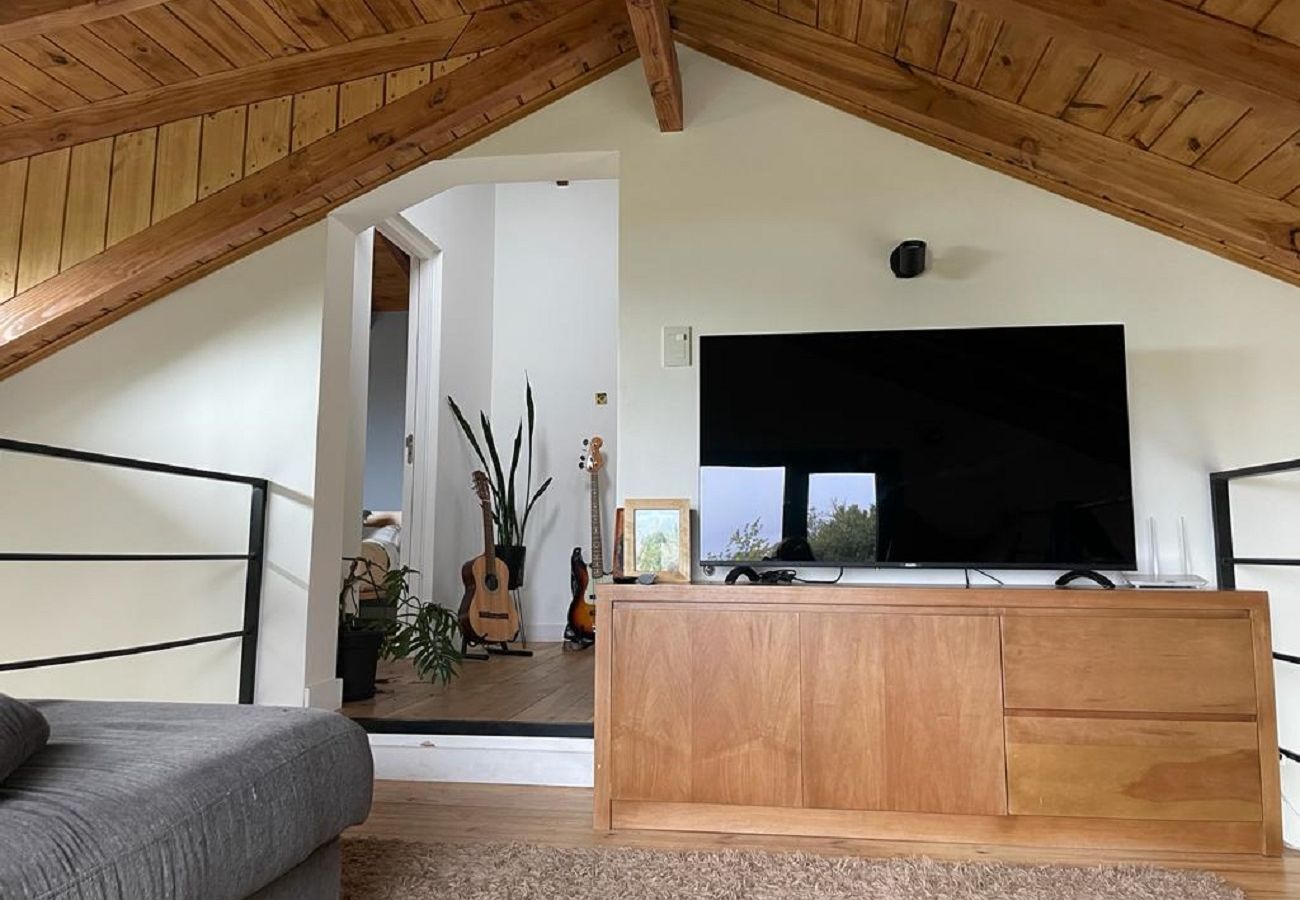 House in San Carlos de Bariloche - FAM17 Modern house in the forest with views of the lake and mountains