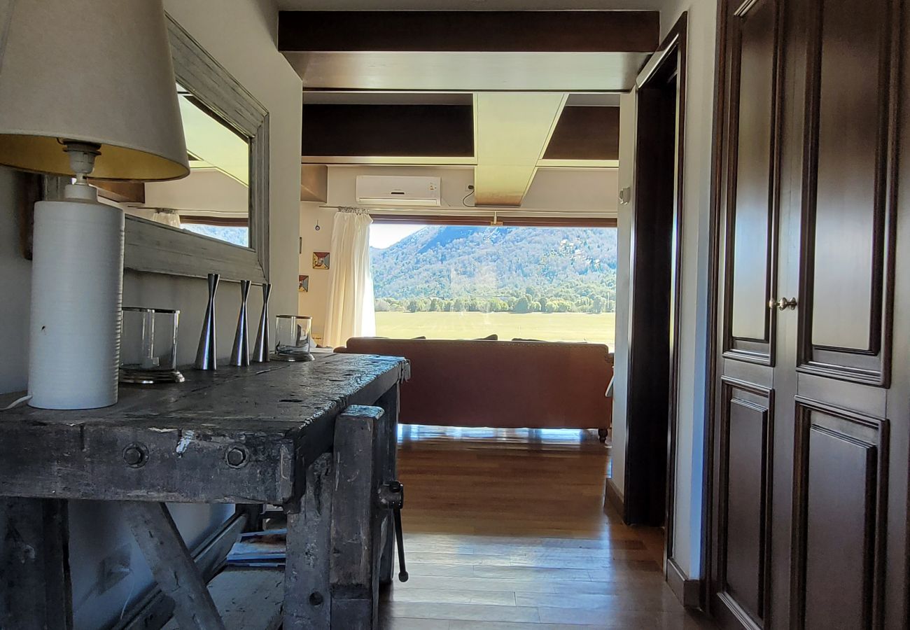 Apartment in San Carlos de Bariloche - ARE10 - WARM AND COMFORTABLE APARTMENT WITH MOUNTAIN VIEW AND DIRECT EXIT TO THE POLO FIELD