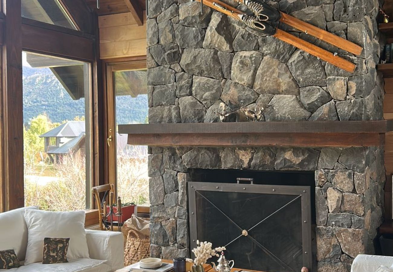 House in San Carlos de Bariloche - 10/12PAX ARE25 OFE