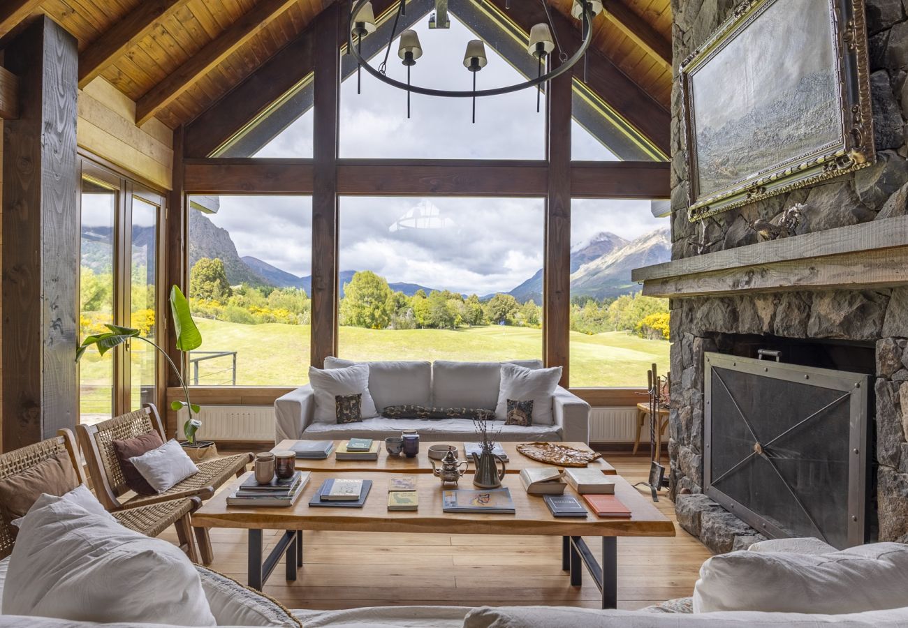 House in San Carlos de Bariloche - 10/12PAX ARE25 OFE