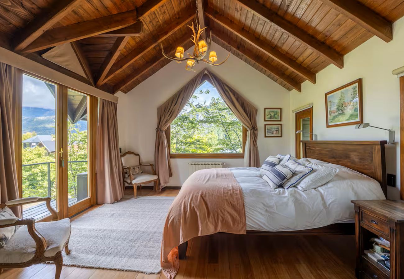House in San Carlos de Bariloche - 10/12PAX ARE25 OFE
