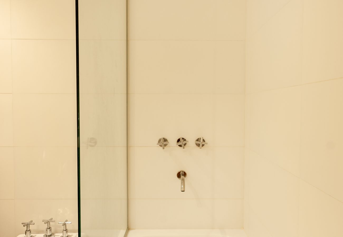 Apartment in Buenos Aires - Beruti 12