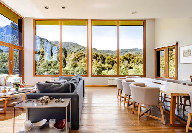 House in San Carlos de Bariloche - ARE46 Espectacular Casa en la Cancha de Golf – Arelauquen, Bariloche, Patagonia