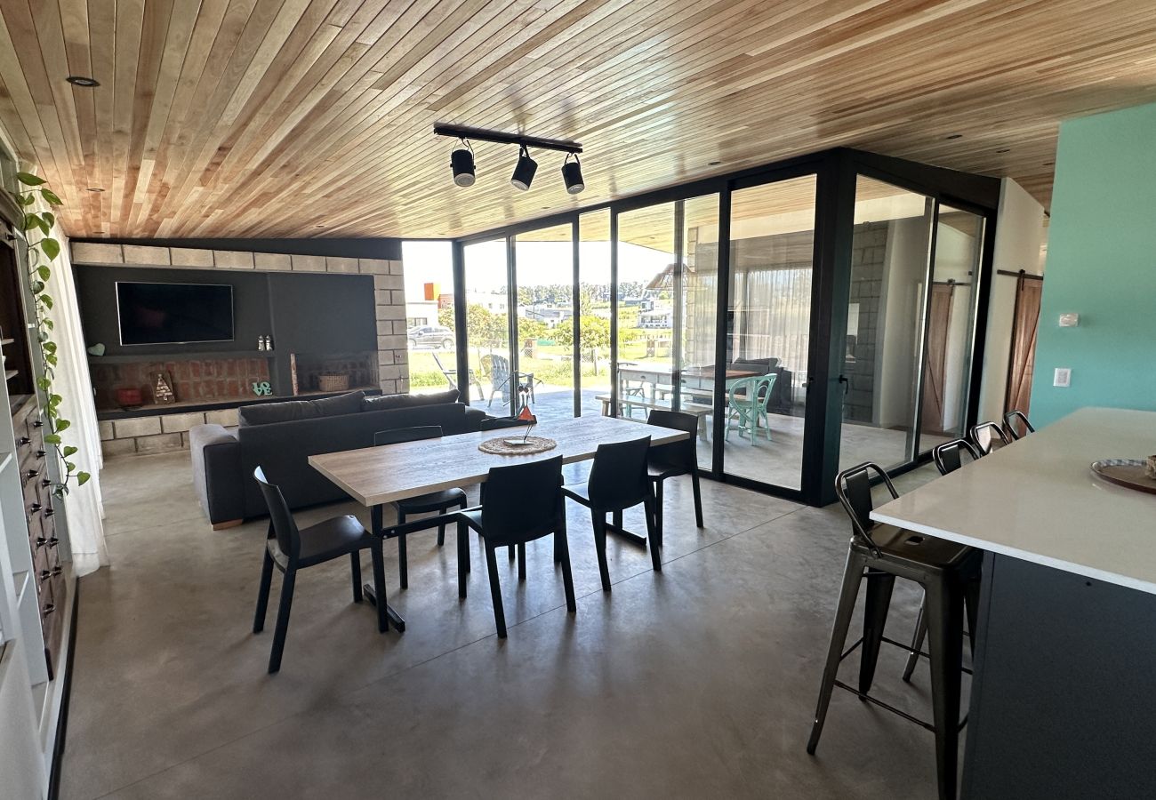 House in Chapadmalal - Casa PIT
