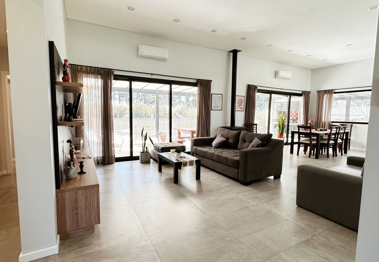House in Chapadmalal - Casa Hector