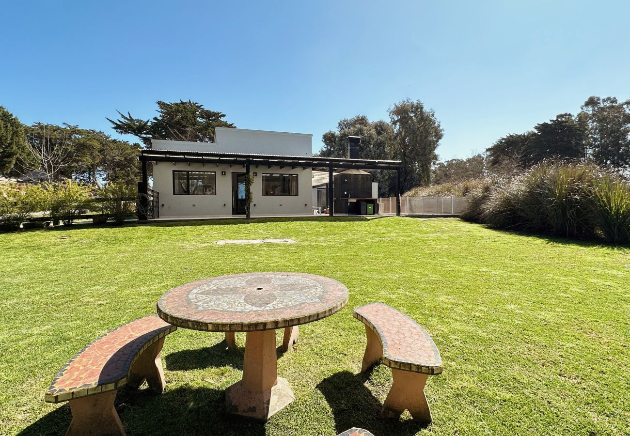 House in Chapadmalal - Casa Hector