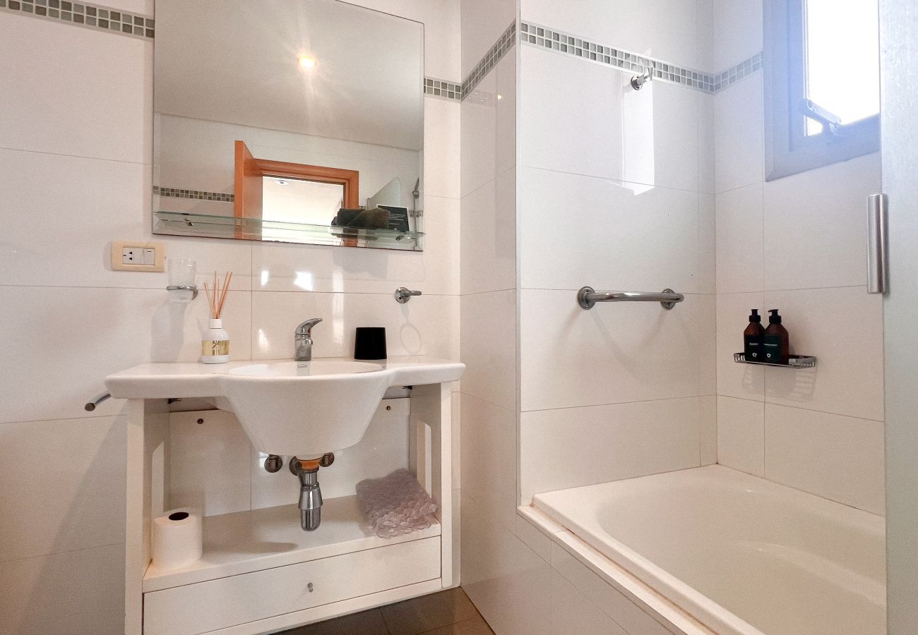 Apartment in Mar Del Plata - Depto Falucho