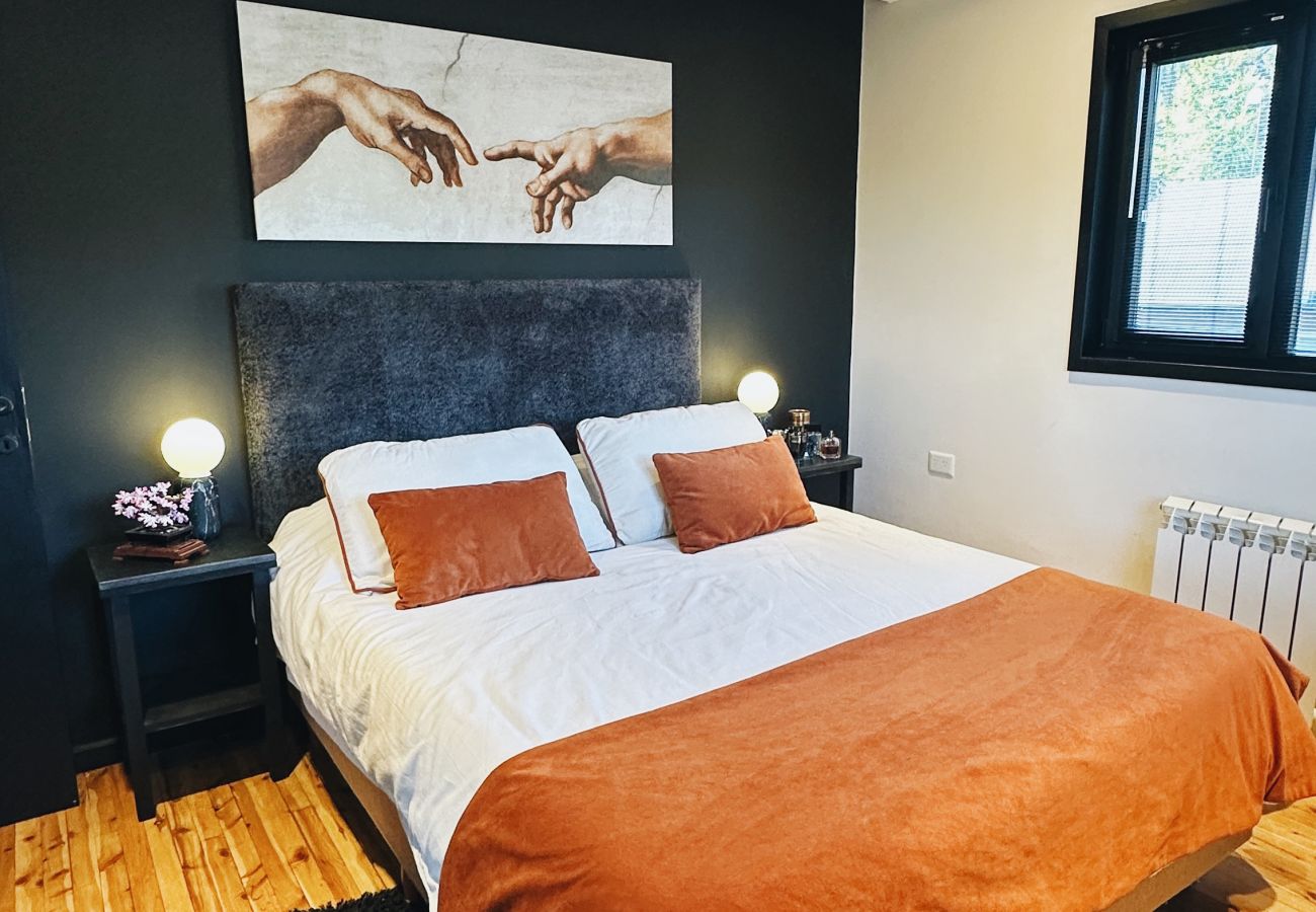 House in San Carlos de Bariloche - huapi51 Luxury house facing Lake Nahuel Huapi