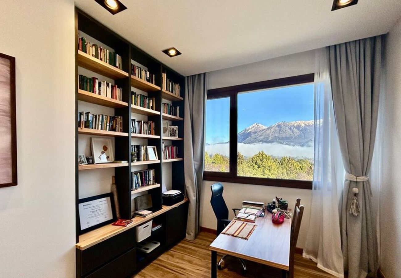 House in San Carlos de Bariloche - ARE67 - UNIQUE VIEWS IN ARELAUQUEN